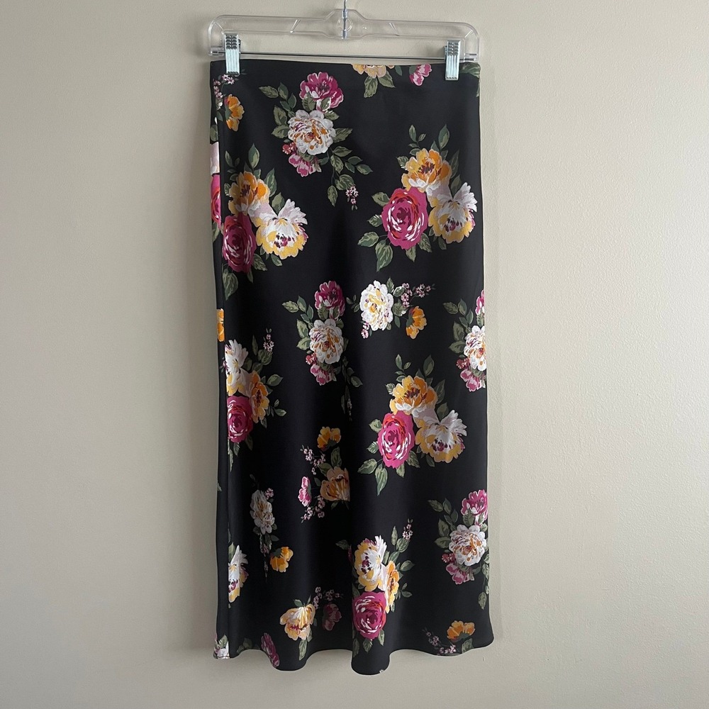Francesca's Mildred Floral Satin Midi Skirt Sz M Black Rose Print Dark Academia